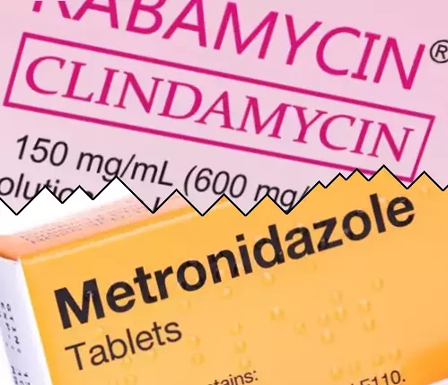 Clindamicina vs Metronidazol